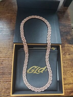 Gld Baguette Chain Link Necklace in Rose Gold- 8mm